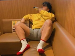 和 GAY 同房和直男同房的区别——了解不同性取向带来的住宿体验